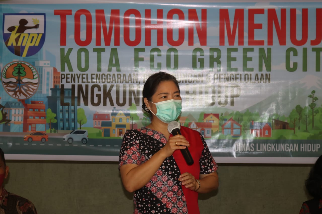 Bunda Syanet Sosialisasi Tomohon Menuju Kota Eco Green City