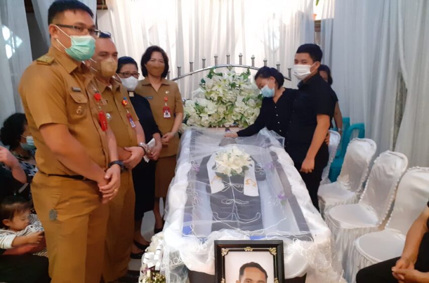  Bunda Syanet Sampaikan Ucapan Duka ke Keluarga Alm Pnt Dian Tijow