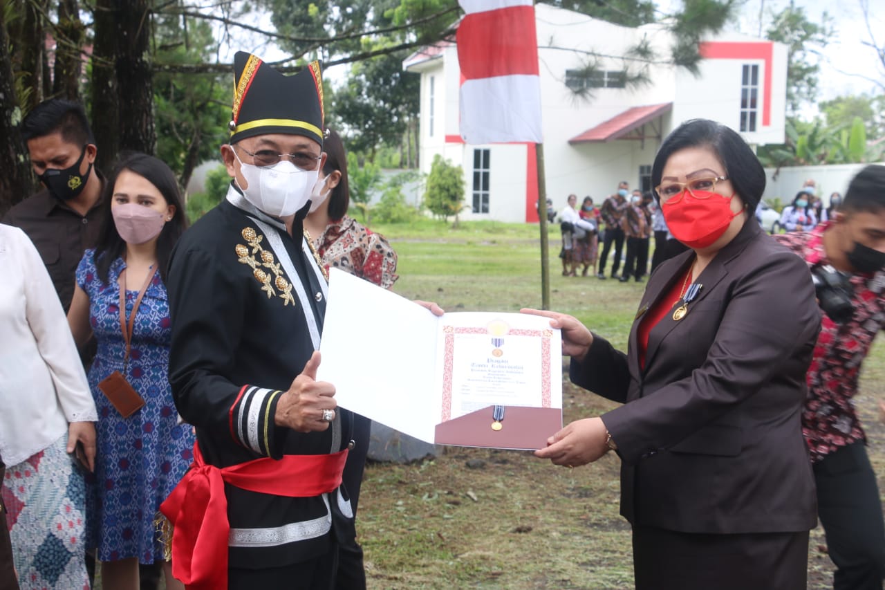 Irup di Hari Guru, Wawali : Bergerak dengan Hati, Pulihkan Pendidikan