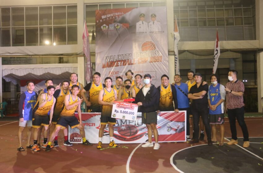  Partai Final Walikota Tomohon Basketball Cup, Pemprov Sulut dan Porky’s Basketball Jadi Jawara