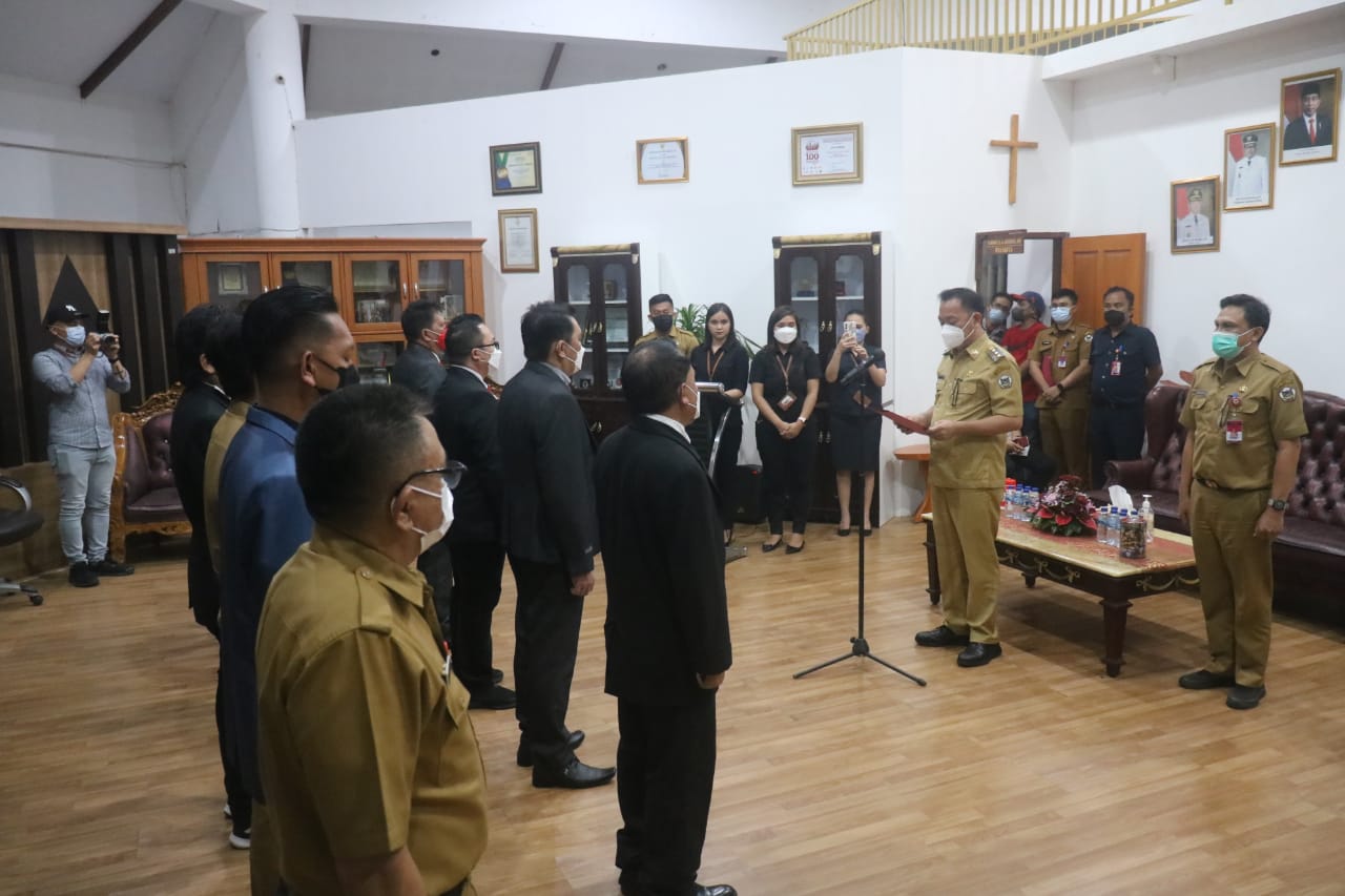 Ini Susunan Pejabat Direksi PD Pasar dan PDAM yang Dilantik Walikota