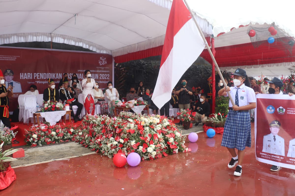 Upacara Hardiknas, Walikota Bawa Pesan Mendikbudristek Bagi Pelajar