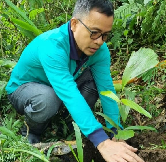  Peduli Kelestarian Alam, Senator SBANL Tak Pernah Henti Ajak Masyarakat Tanam Bibit Pohon dan Buah