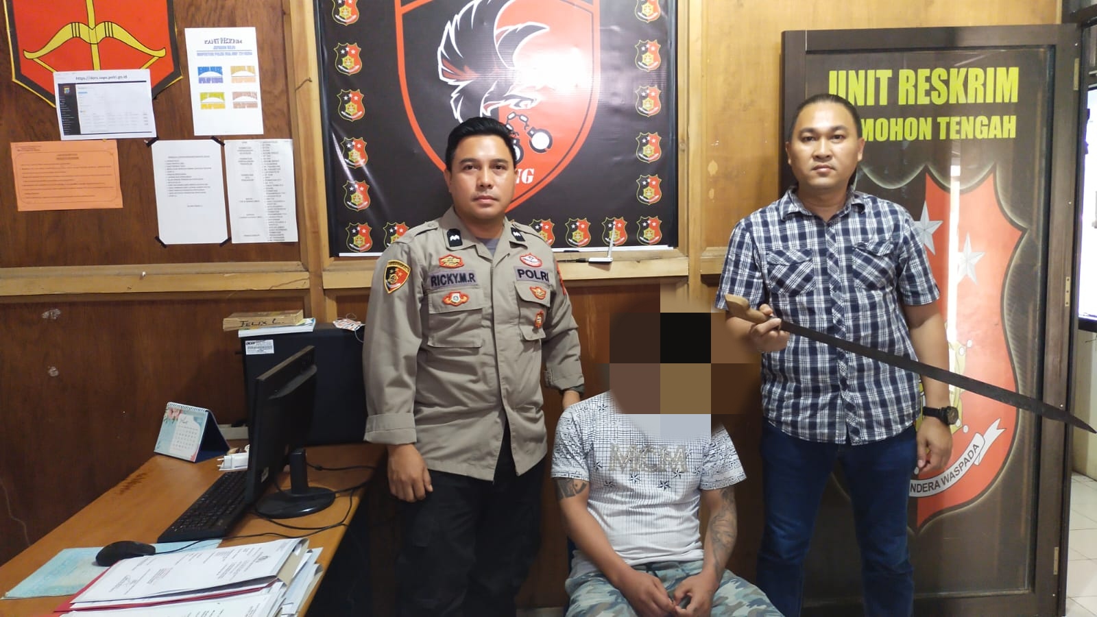 Terlibat Pembacokan di Matani Dua dan Sempat Buron, Pemuda Ini Diringkus Tim Opsnal Polsek Tomohon Tengah