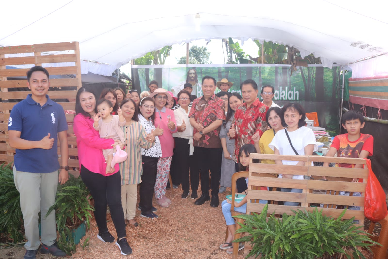 Hadiri Paskah Kedua Jemaat GMIM Kakaskasen Maranatha, Walikota Tomohon Beberkan Sejumlah Program Bermanfaat