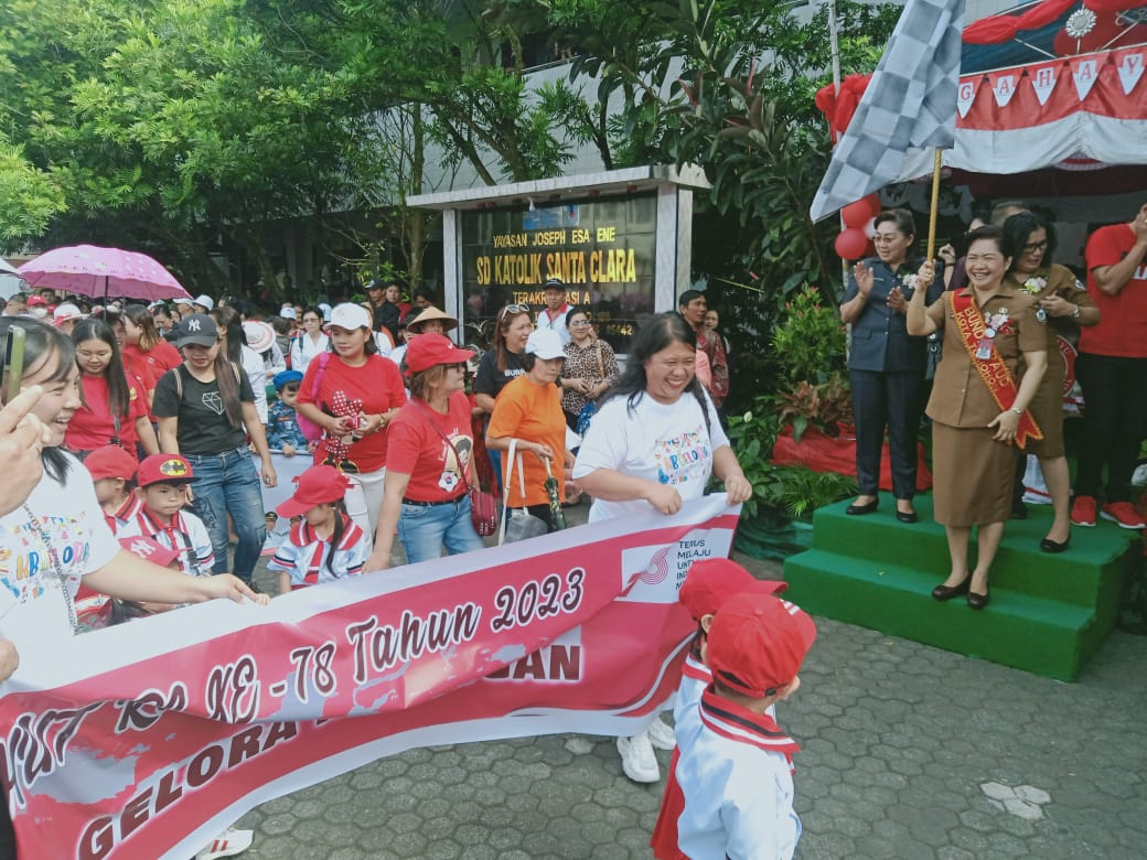 Semarak Pawai Bocah di HUT Proklamasi ke 78, Dibuka Bunda PAUD Kota Tomohon