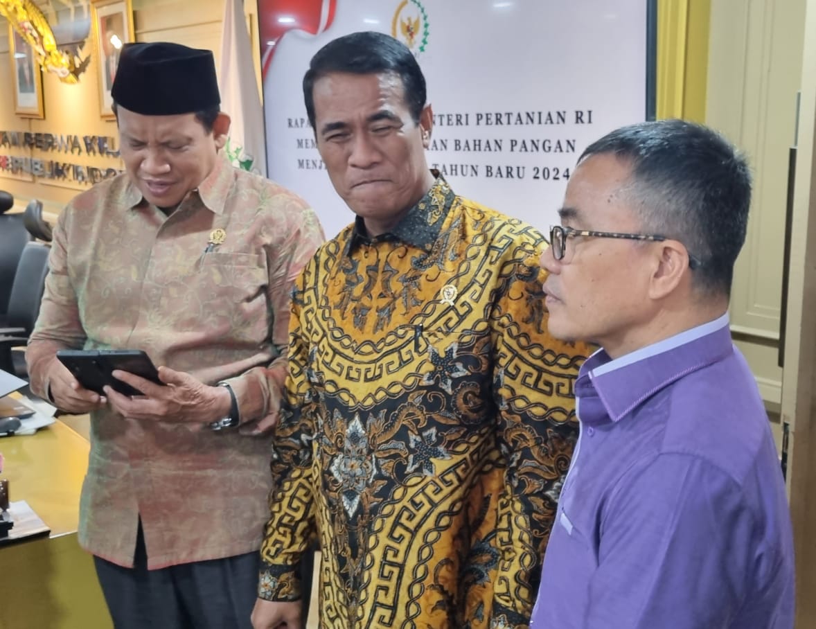 Dihadapan Mentan Andi Sulaiman, Senator Stefanus BAN Liow Sorot Kelangkaan Pupuk Bersubsidi buat Petani