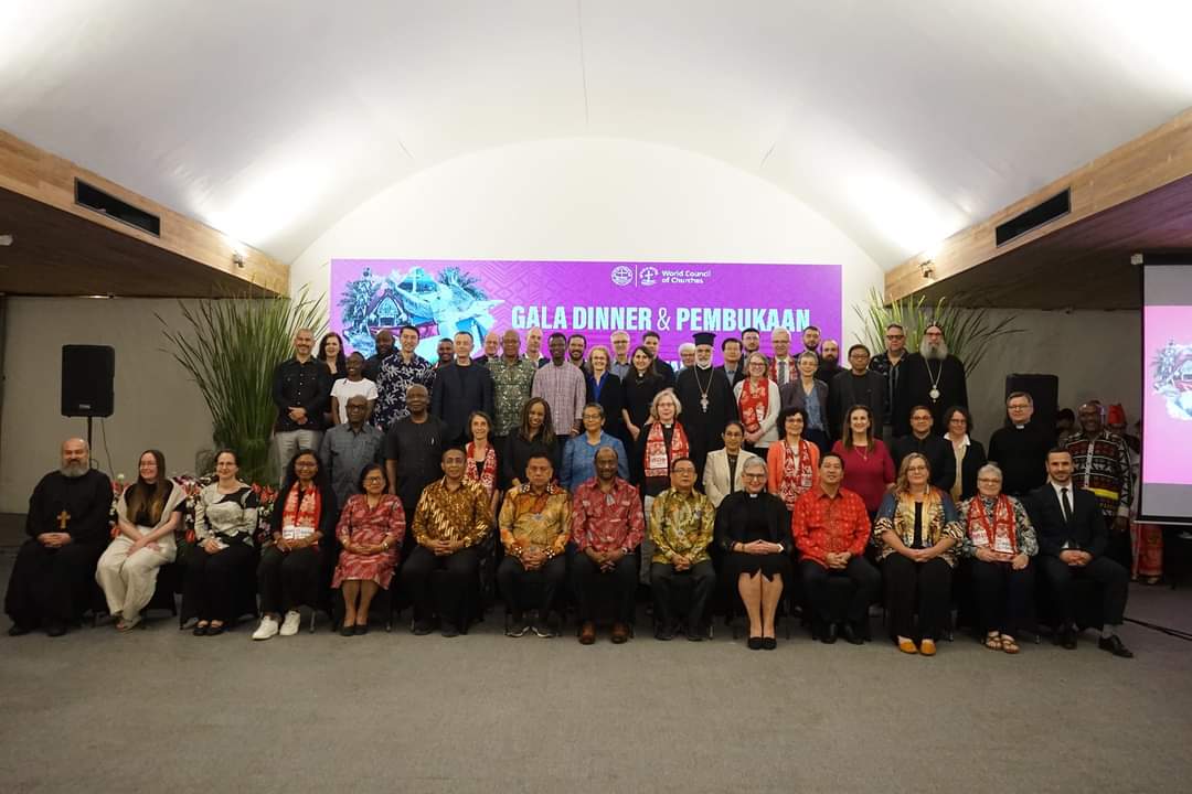 Bupati Minahasa Hadiri Pertemuan Gereja - Gereja Se - Dunia di Tondano