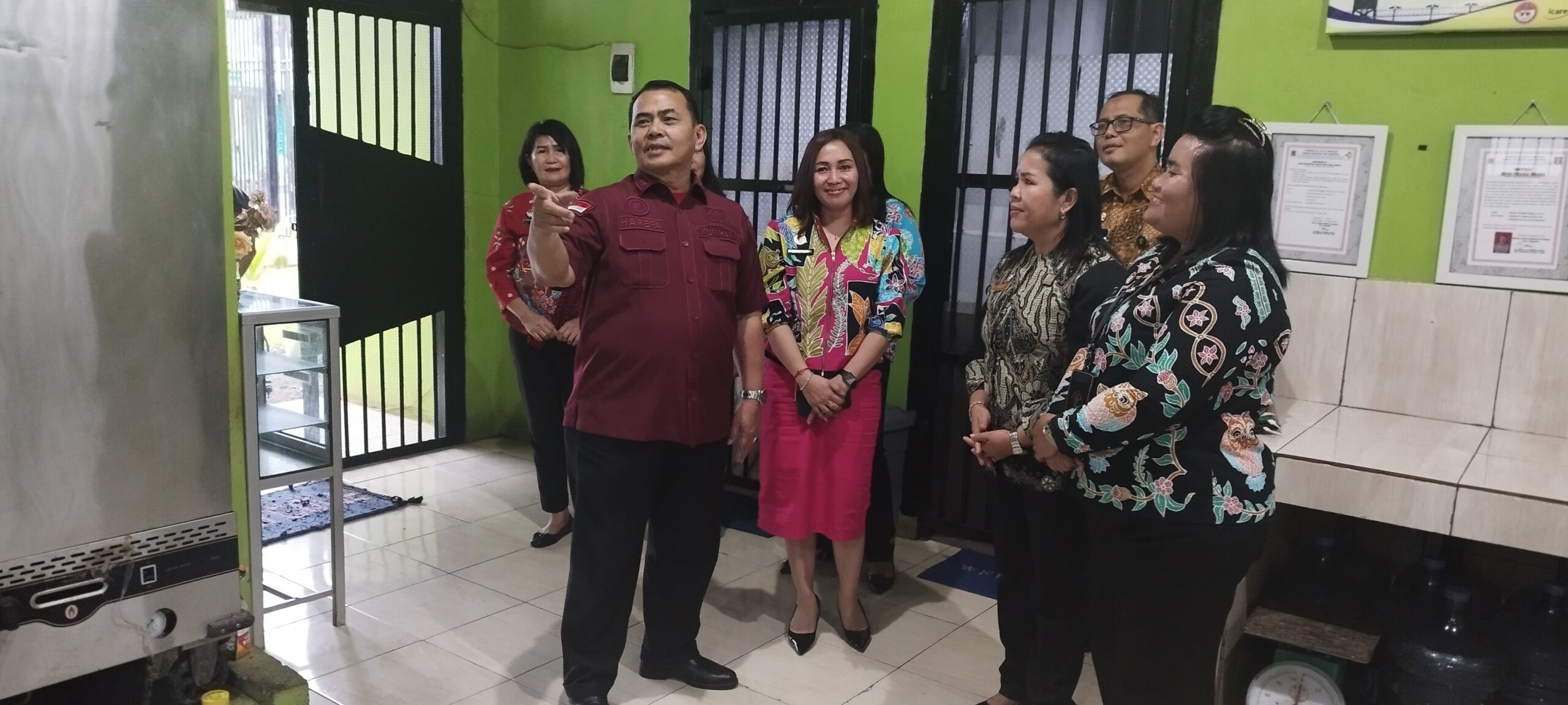 Kunjungi LPP Manado dan LPKA, Kosmas Harefa Semangati Para Napi dan Sipir serta Minta Profesional dalam Bertugas