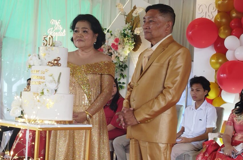  Syukur HUT Pernikahan Ke 50 Opa Sam Kandoli – Oma Henny Rantung berlangsung Semarak dan Meriah