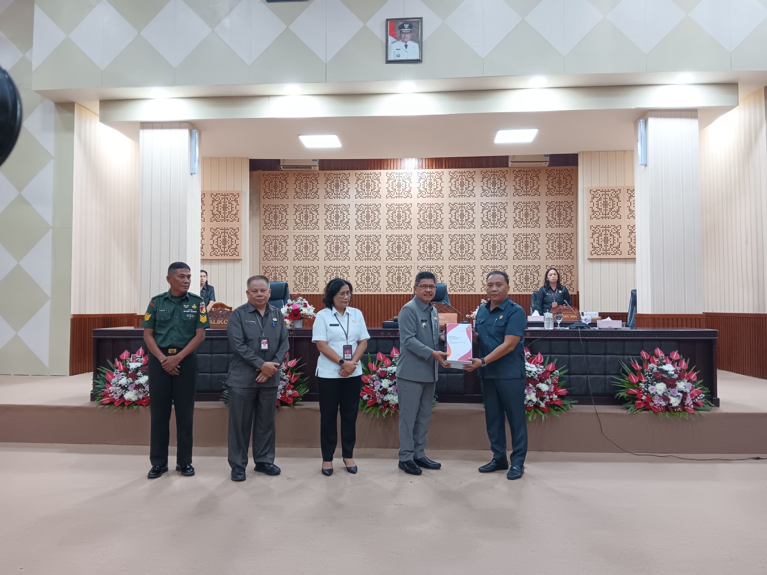 DPRD – Pemkot Tomohon Bahas Ranperda APBD 2025